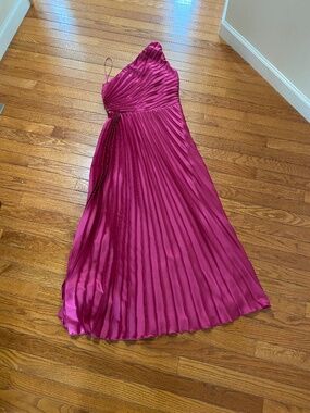 Abercrombie and Fitch one shoulder pleated dress
